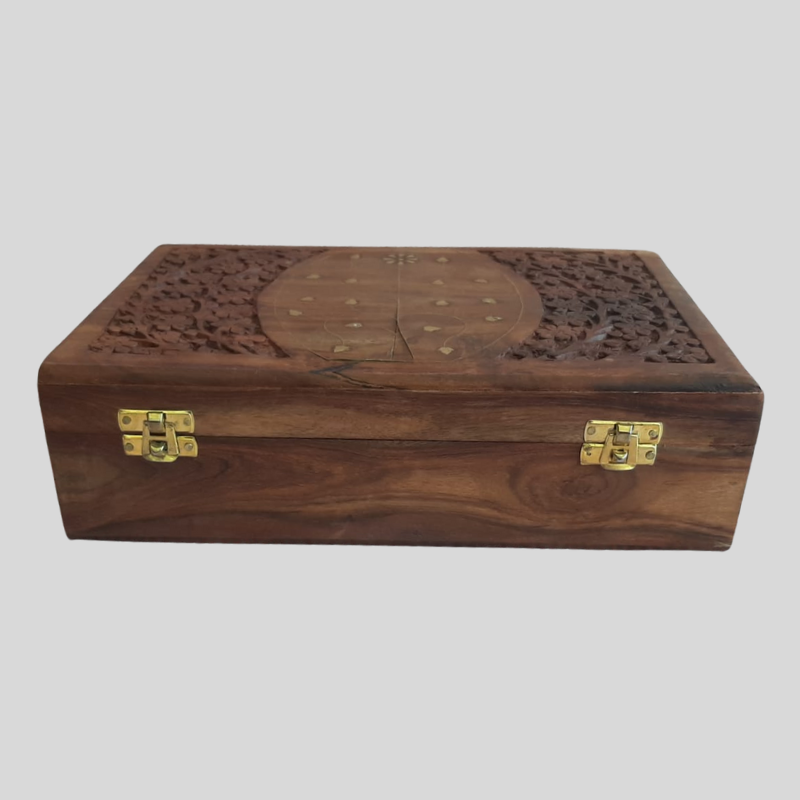 Wooden jewelry box