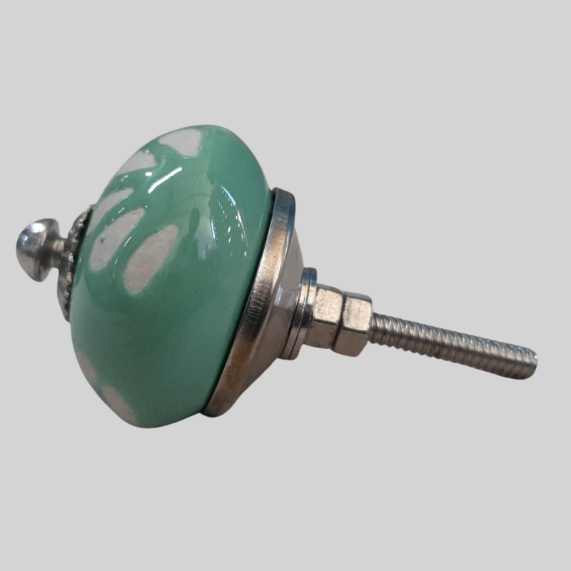 Knob Green and White