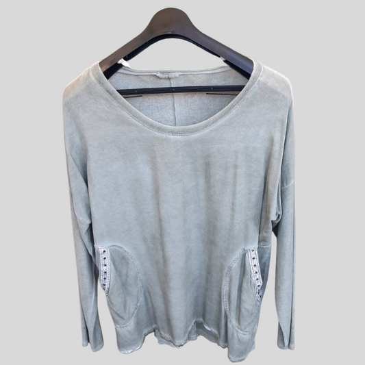 UB Creative - Stars Studded Top