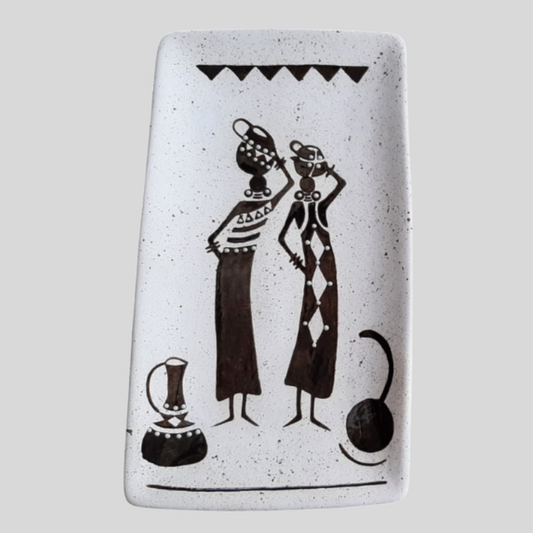 African Printed Plates - Dotted Dresses